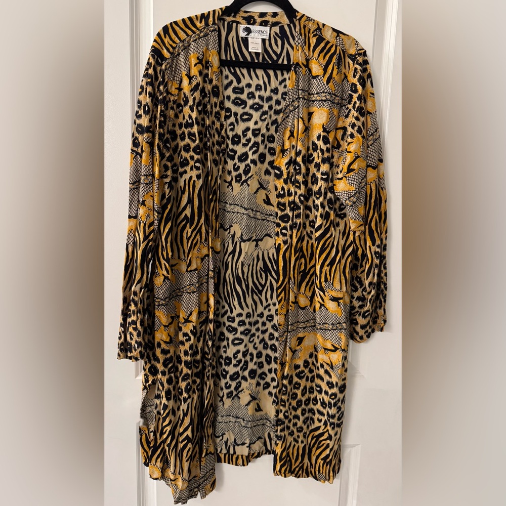 #9225 - Essence by Mail Black, Tan & Gold Mixed Animal Print Long Sleeve Kimono